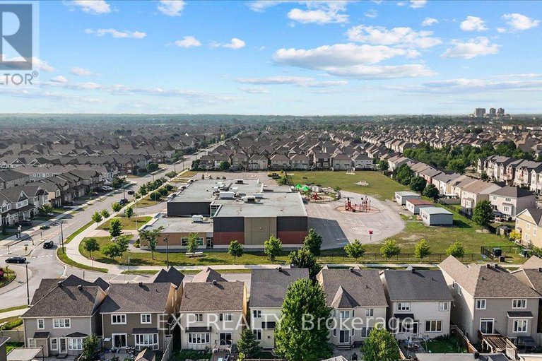 28620335/585-dundonald-drive/half-moon-bay/ottawa/ontario/K2J5X1_50