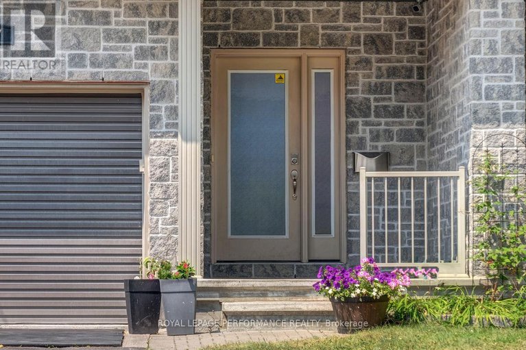 29425291/257-currell-avenue/westborohampton-park/ottawa/ontario/K1Z7J5_2