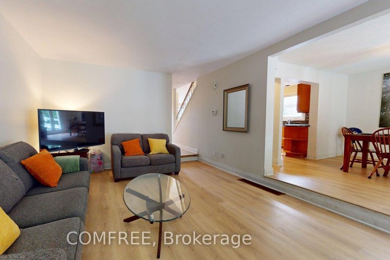 28707521/791-gadwell-court/chatelaine-village/ottawa/ontario/K1E2L1_14
