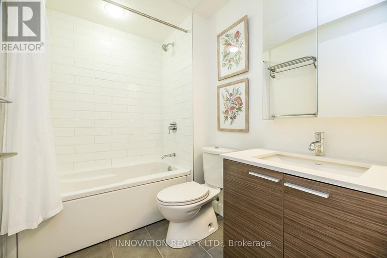 28532555/716-354-gladstone-avenue/ottawa-centre/ottawa/ontario/K2P0R4_20
