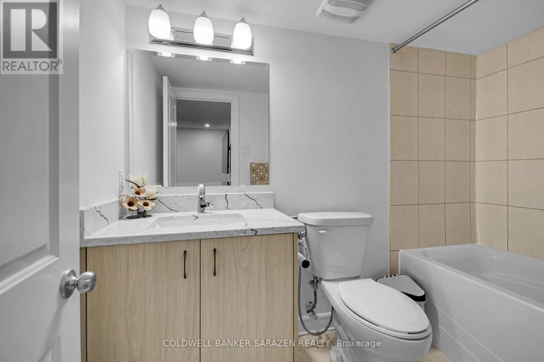 29123804/652-decoeur-drive/avalon-west/ottawa/ontario/K4A1G4_43