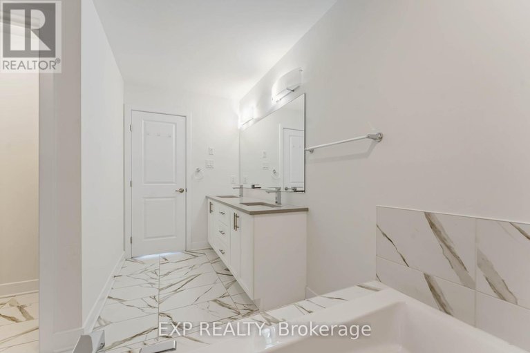 29130653/796-solarium-avenue/riverside-southgloucester-glen/ottawa/ontario/K4M0N7_23