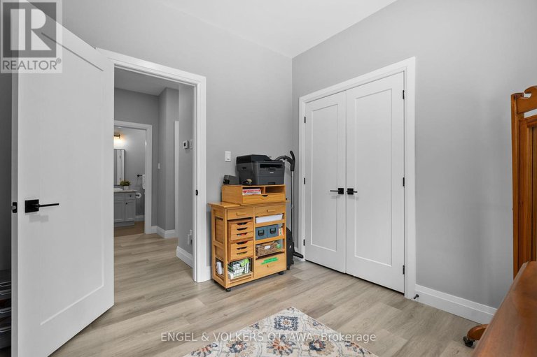 28406247/397-lime-kiln-road/horton-twp/horton/ontario/K7V3Z4_28