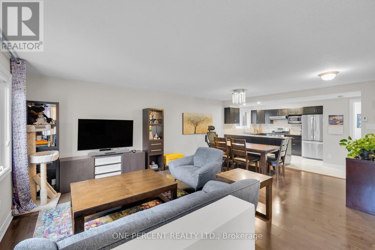 29117239/242a-titanium-private/convent-glen-north/ottawa/ontario/K1C0A5_7