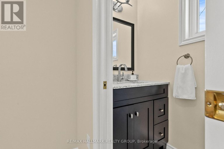 29573198/2431-dunning-road/cumberland-west/ottawa/ontario/K4C1L8_10