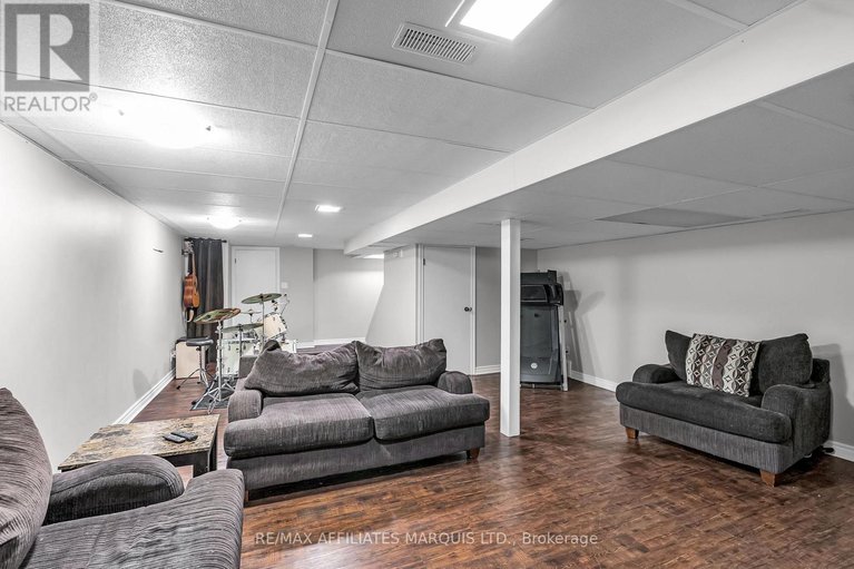 29213983/18201-county-rd-19-road/south-glengarry-charlottenburgh-twp/south-glengarry/ontario/K6K0A7_40