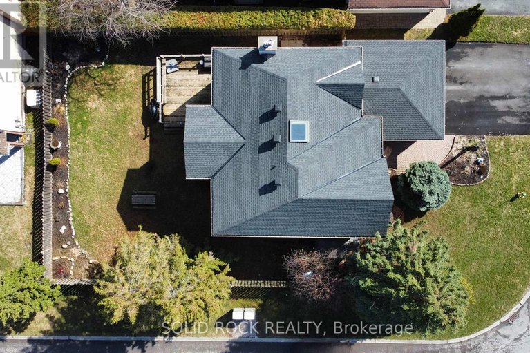 29472800/41-framingham-crescent/cedargrovefraserdale/ottawa/ontario/K2J3J4_5