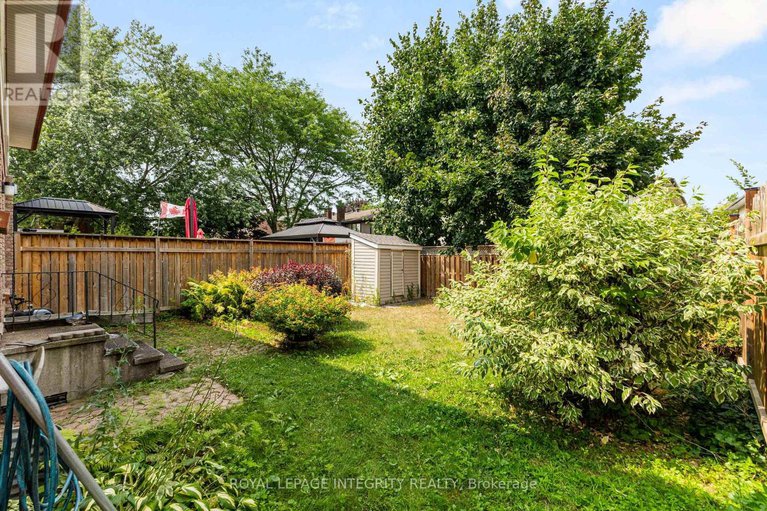 28715418/1499-goth-avenue/sawmill-creektimbermill/ottawa/ontario/K1T1E3_32