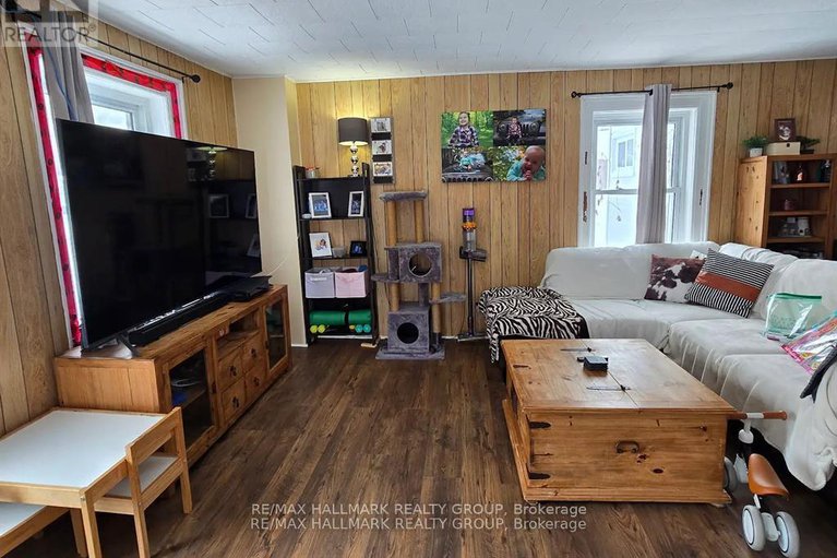28712189/7122-bank-street/osgoode-twp-north-of-reg-rd-6/ottawa/ontario/K0A2P0_4