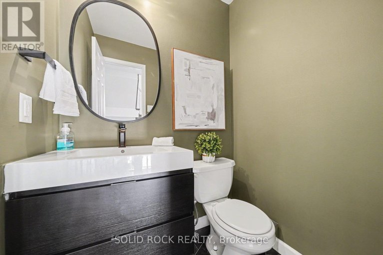 29618484/51-pemberton-crescent/manordale/ottawa/ontario/K2G4Y9_29