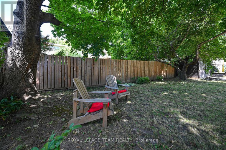 28897706/23-norice-street/meadowlandscrestview/ottawa/ontario/K2G2X3_36