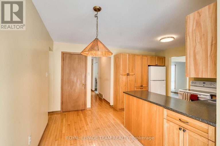 29456140/1814-old-perth-road/mississippi-mills-ramsay-twp/mississippi-mills/ontario/K0A1A0_8