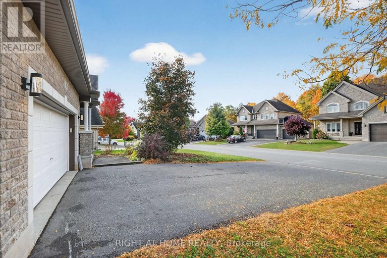 28972489/380-quartz-avenue-n/town-of-rockland/clarence-rockland/ontario/K4K0C7_44