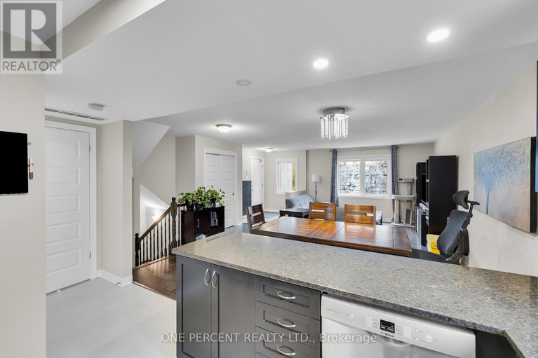 29117239/242a-titanium-private/convent-glen-north/ottawa/ontario/K1C0A5_19