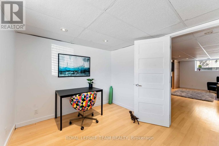 28492503/9-burnbank-street/grenfell-glen/ottawa/ontario/K2G0H2_42