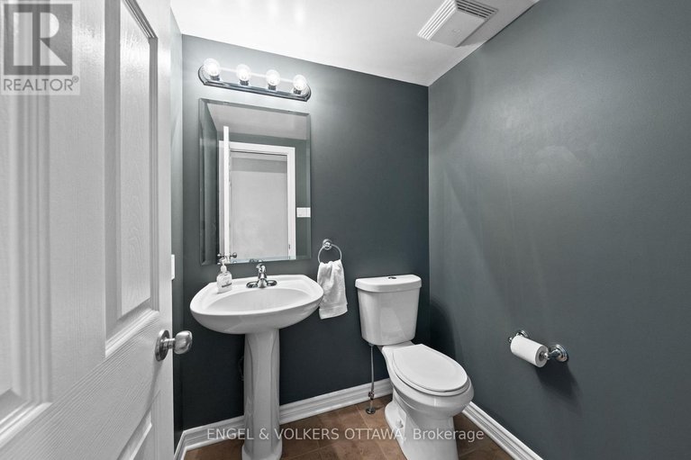 29677926/310-sarabella-street/avalon-east/ottawa/ontario/K4A0A3_15