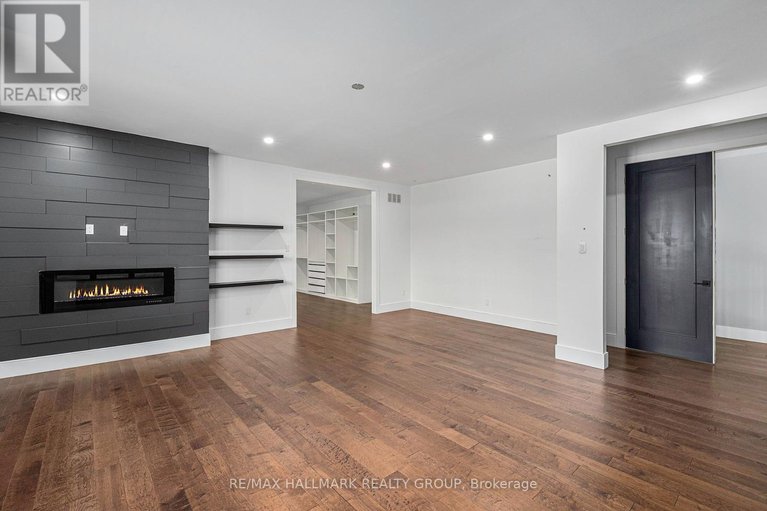 29127161/132-robert-taite-drive/cumberland-estates/ottawa/ontario/K4C1A9_6