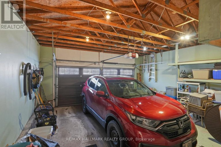 29419455/552-wilkie-drive/fallingbrookpineridge/ottawa/ontario/K4A1M7_36
