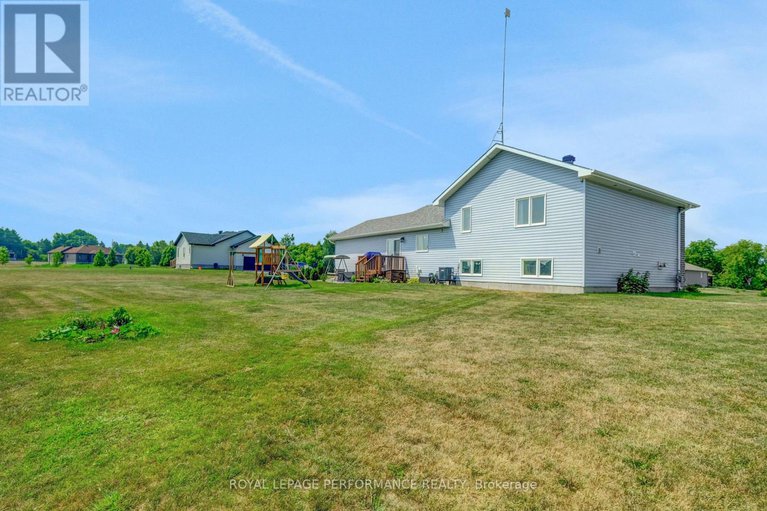 28622836/2995-drew-drive/north-dundas-mountain-twp/north-dundas/ontario/K0E1W0_30