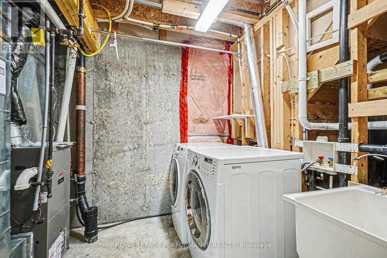 29581427/2733-grand-canal-street/half-moon-bay/ottawa/ontario/K2J0T1_29