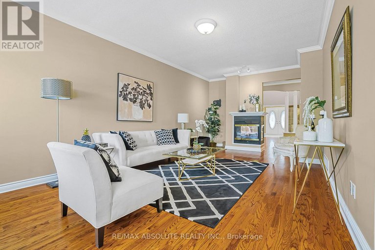 29034266/1513-apeldoorn-avenue/carleton-heights/ottawa/ontario/K2C1V2_9