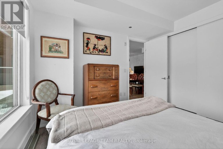 29517310/220-7-marquette-avenue/vanier/ottawa/ontario/K1L8A7_34