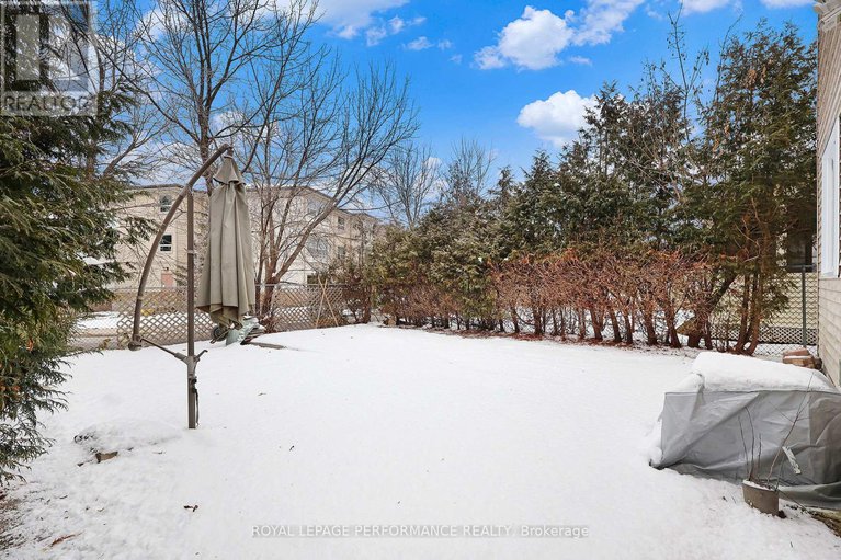 29422006/6349-st-louis-drive/hiawatha-parkconvent-glen/ottawa/ontario/K1C2X9_33