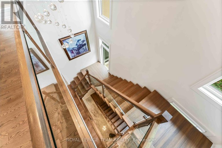 28939838/1546-claymor-avenue/carleton-heights/ottawa/ontario/K2C1T1_18
