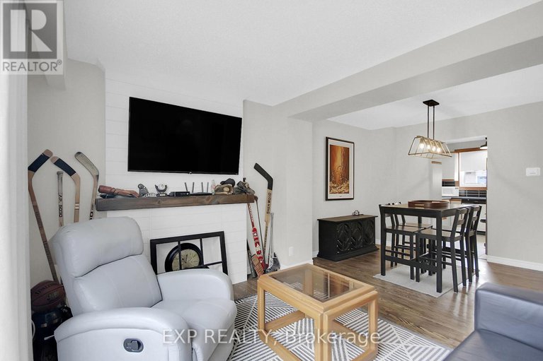 28739048/83-hadley-circle/bells-corners/ottawa/ontario/K2H7Z8_12