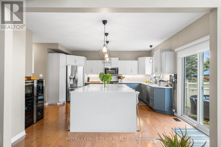 28373932/47-blackshire-circle/stonebridge/ottawa/ontario/K2J5M2_13