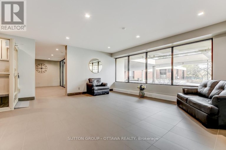 28742100/405-665-bathgate-drive/carson-meadows/ottawa/ontario/K1K3Y4_7