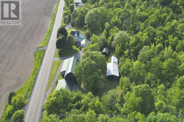 28544357/4240-carp-road/huntley-ward-north-east/ottawa/ontario/K0A1L0_40