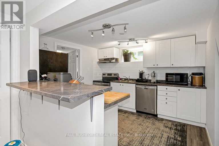 28624239/2390-sudbury-avenue/queensway-terrace-southridgeview/ottawa/ontario/K2C1L8_19