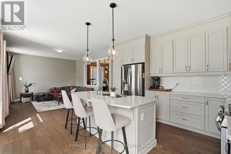 29442370/1012-cottontail-walk/avalon-west/ottawa/ontario/K4A5H7_26