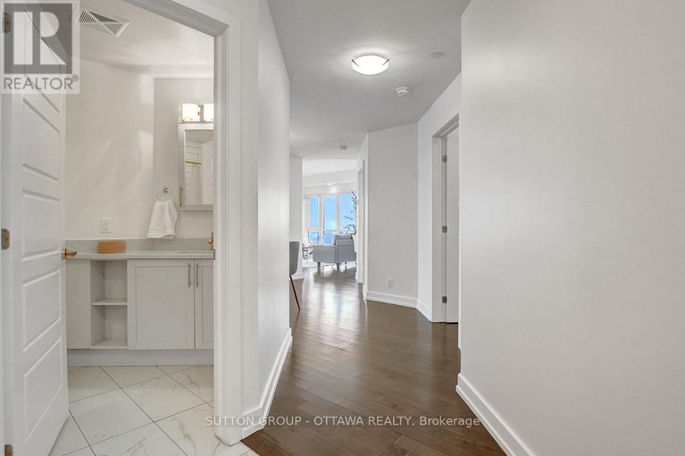 29233597/903-330-titan-private/borden-farmstewart-farmcarleton-heightsparkwood-hills/ottawa/ontario/K2G1G3_6