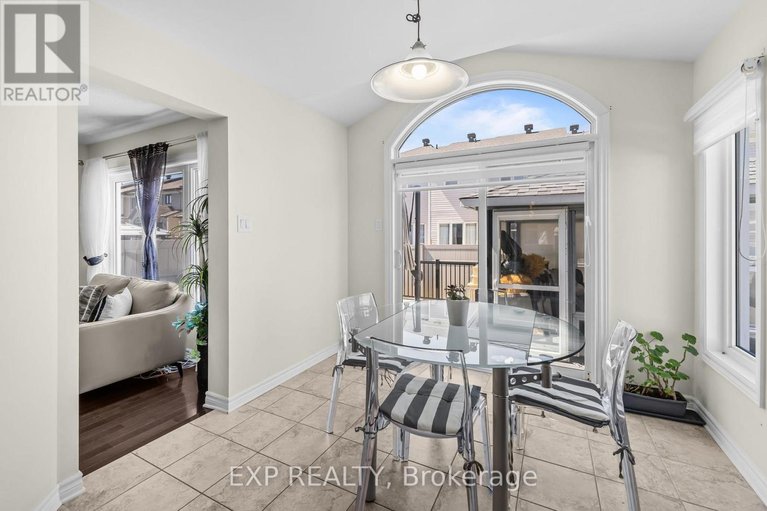 29660875/500-langelier-avenue/mer-bleuebradley-estatesanderson-park/ottawa/ontario/K1W0E9_14