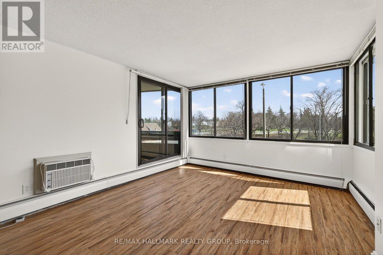 29653466/306-415-greenview-avenue/britannia/ottawa/ontario/K2B8G5_10