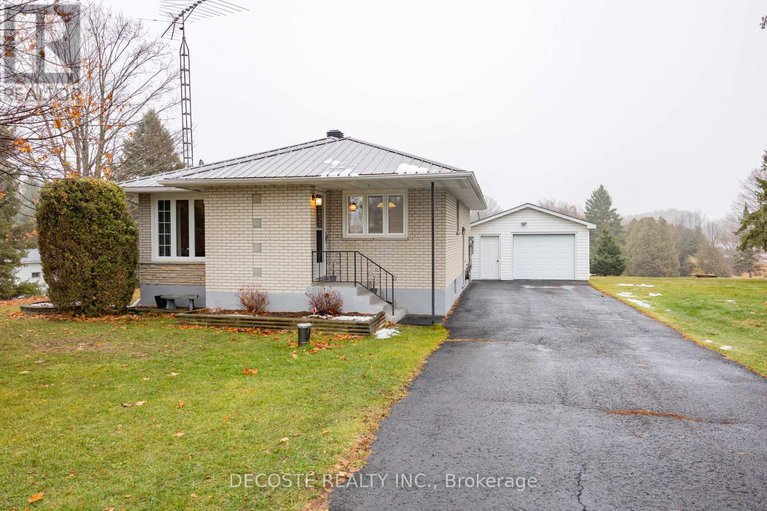 29143226/20676-glen-robertson-road/north-glengarry-lochiel-twp/north-glengarry/ontario/K0C1A0_1
