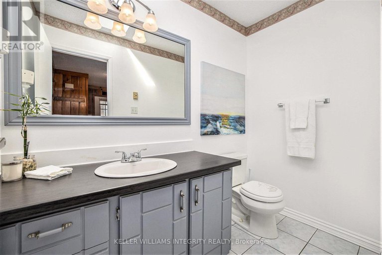 28438054/103-mcveety-road/drummondnorth-elmsley-north-elmsley-twp/drummondnorth-elmsley/ontario/K7H3C7_19