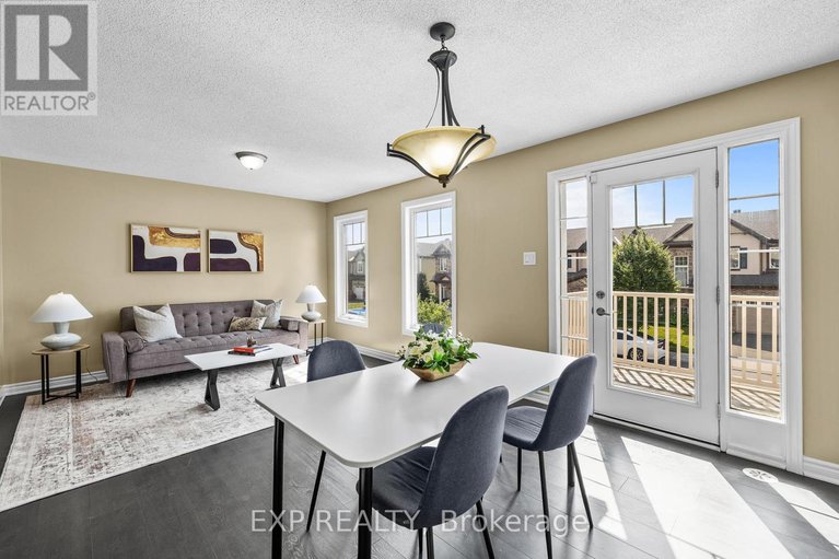28595126/243-par-la-ville-circle/stittsville-north/ottawa/ontario/K2S0T6_16