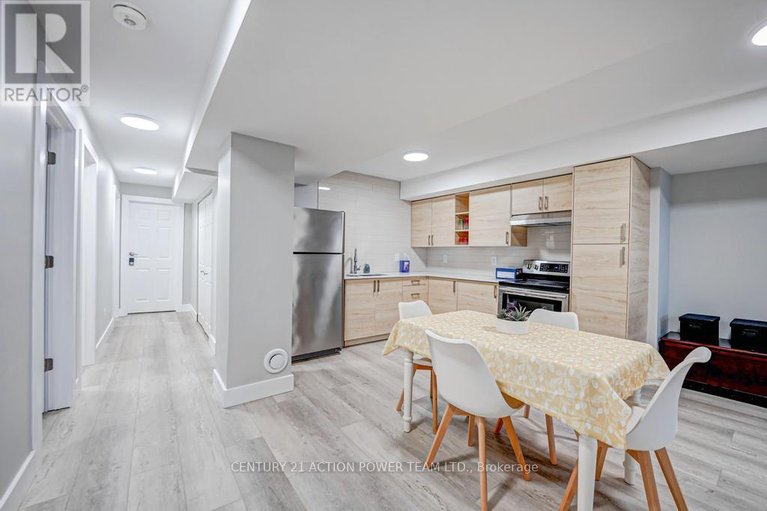 29566257/1149-and-1149-b-1149-parisien-street/cyrville-rdindustrial-park/ottawa/ontario/K1B3N3_5