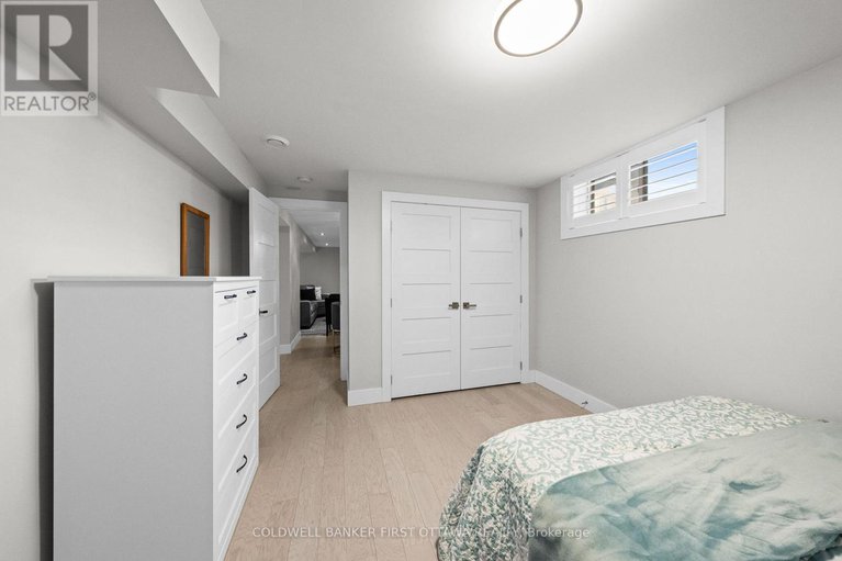 29322072/1828-heatherstone-crescent/springridgeeast-village/ottawa/ontario/K4A4P2_36