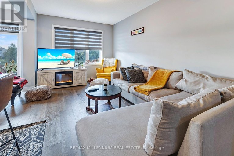 29450800/2070-winsome-terrace/fallingbrookgardenway-south/ottawa/ontario/K4A5M9_11