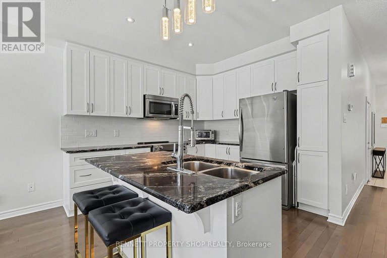 29522197/992-bunchberry-way/blossom-parkkemp-parkfindlay-creek/ottawa/ontario/K1T0L6_7