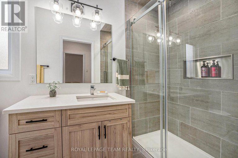 29077433/22-matheson-street/north-stormont-finch-twp/north-stormont/ontario/K0A1R0_19