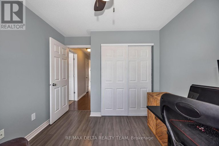 29437612/7-486-via-verona-avenue/longfields/ottawa/ontario/K2J6B3_22