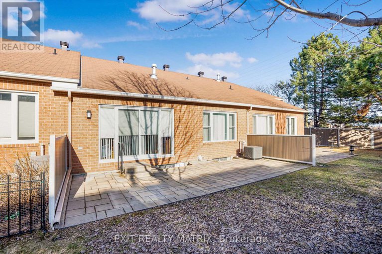 28129877/1241-foxborough-private/beaconwood/ottawa/ontario/K1J1E2_28