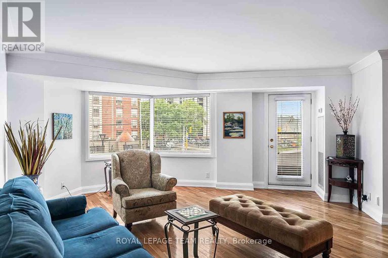 28581239/207-151-bay-street/ottawa-centre/ottawa/ontario/K1R7T2_11