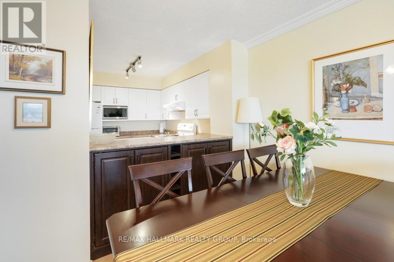 28804579/1006-545-st-laurent-boulevard/viscount-alexander-park/ottawa/ontario/K1K4H9_14