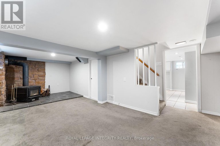 29151000/166-prince-albert-street/overbrookcastle-heights/ottawa/ontario/K1K2A1_22